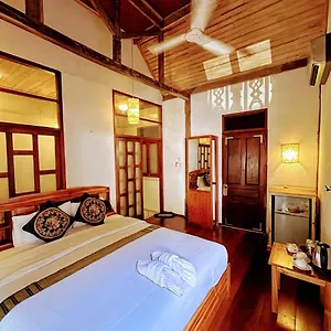 Ireenkevin Maison d'hôtes Luang Prabang